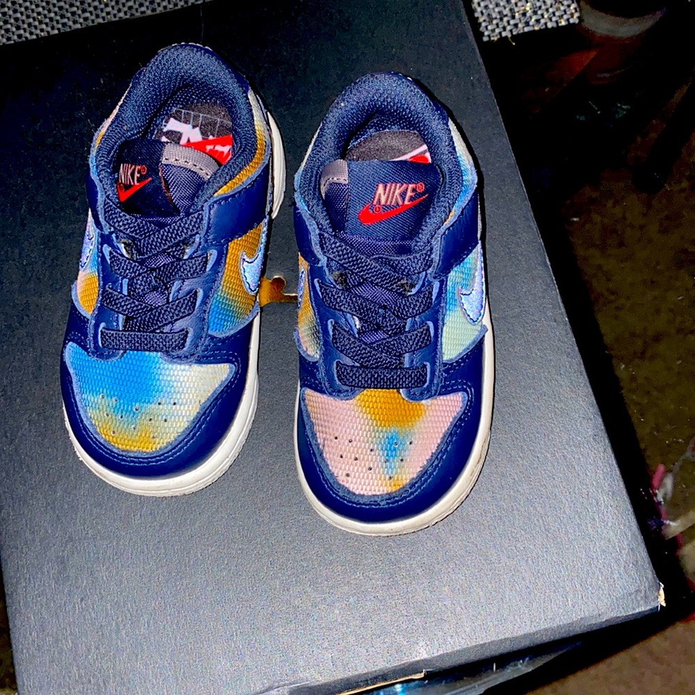 Sb dunk low. No box